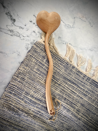 XOXO Engraved Wooden Heart Spoon - Gifts & Home Decor – Cilantro Specialty  Foods